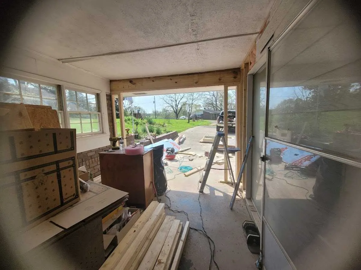 Air movers and dehumidifier for Water Mitigation Services in Little Canada